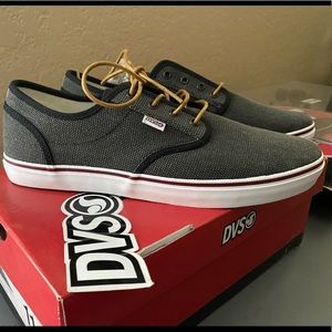 DVS Shoes Men’s Size 11 Black Vintage Canvas - New